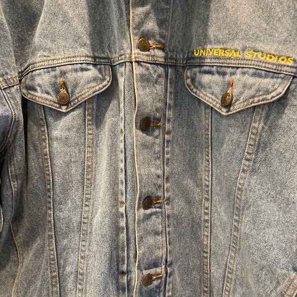 Last day! FINAL PRICE Men’s UNIVERSAL STUDIOS Denim Jacket EUC - Picture 4 of 15
